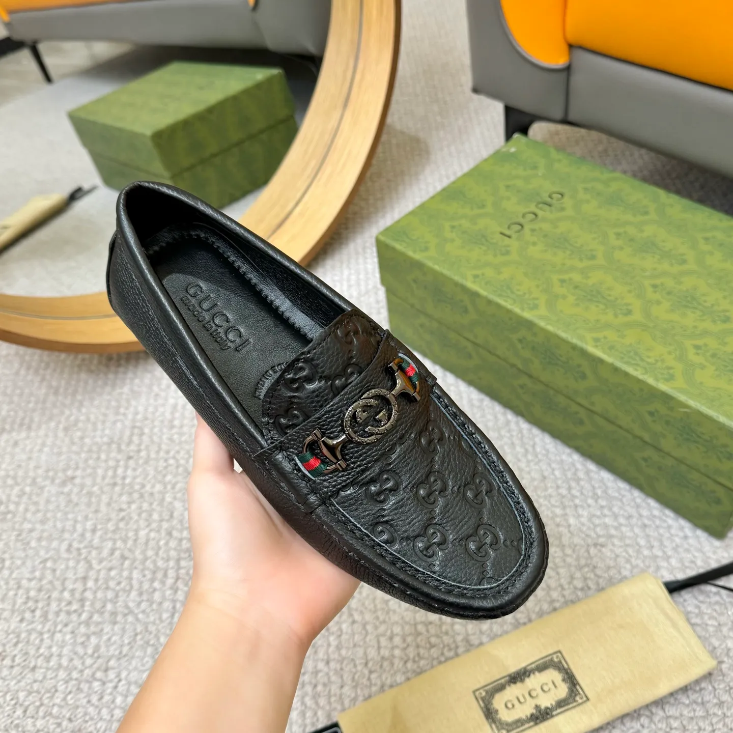 Men's shoes 💰420 (Yangli) Gucci* - the top version of Gucci classic beanie shoes! It is made of imported original cowhide and has a comfortable first layer of sheepskin lining! Original wear-resistant rubber outsole! High quality products! Size 38-46, with shoe dial, cloth bag, card